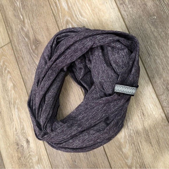 Lululemon Vinyasa scarf. Like new condition. Purple - Picture 1 of 3